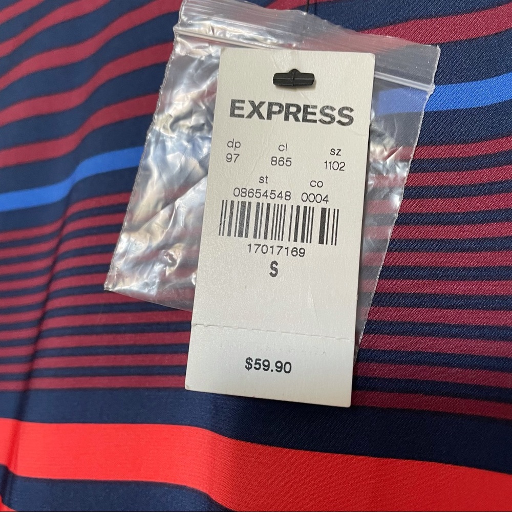 Express | Long Sleeve Top - Picture 3 of 4